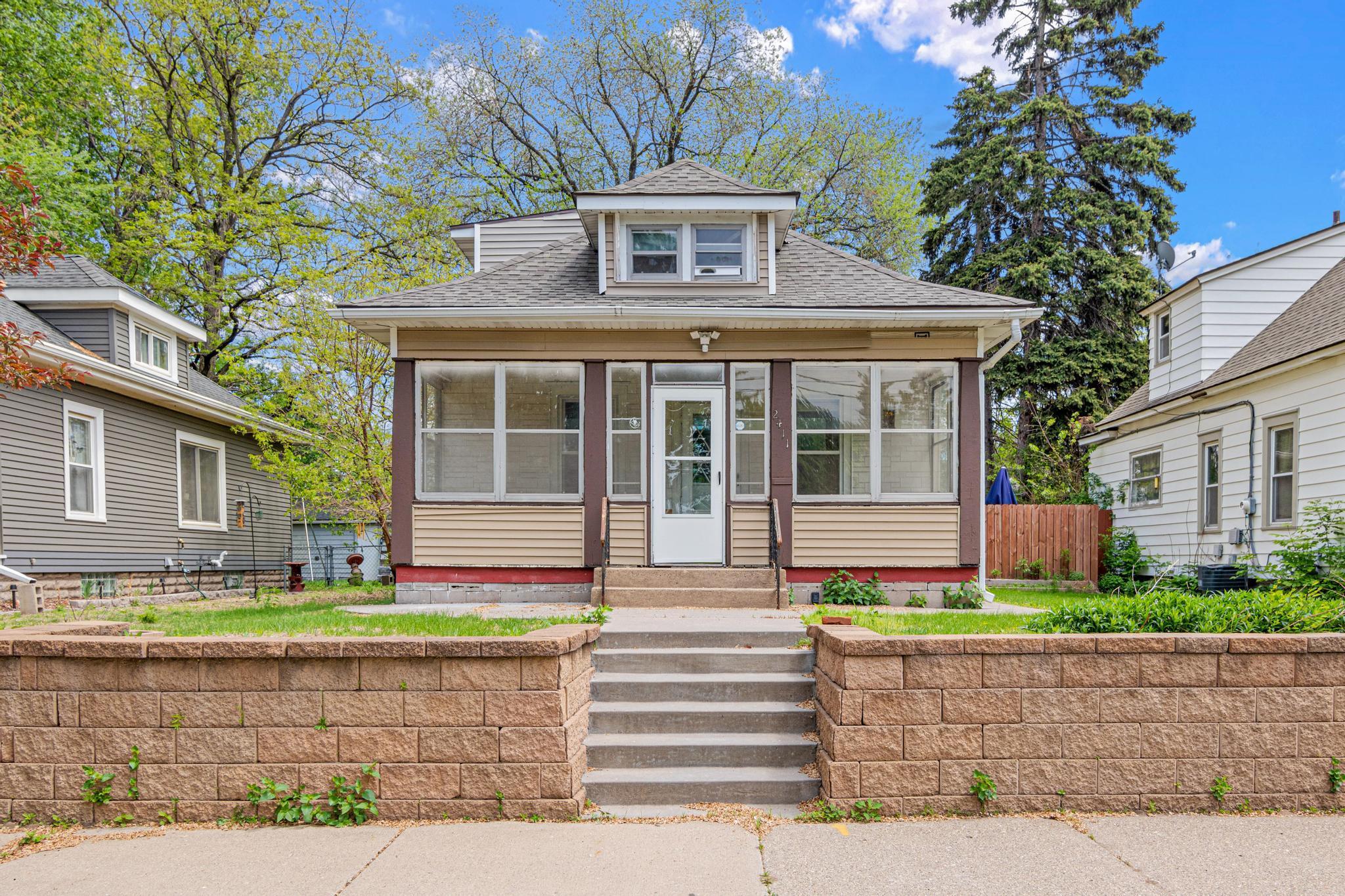 2411 Northeast Madison Street Minneapolis, MN 55418 - Photo 1 of 31