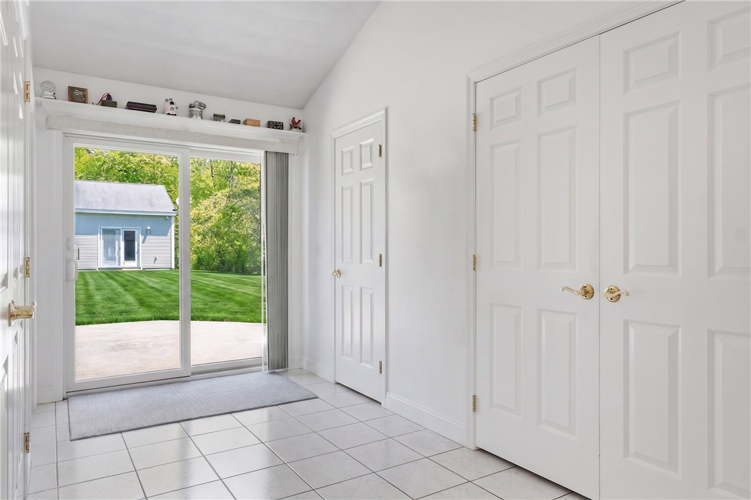 35 Leuba Road Coventry, RI 02816 - Photo 14 of 42