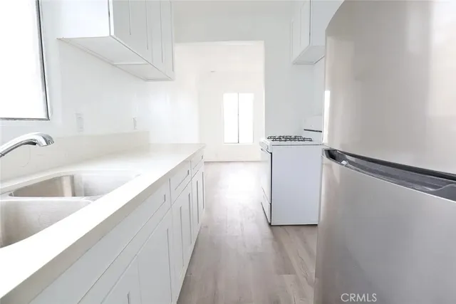 $875,000 | 10714 South Broadway, Los Angeles, CA 90061