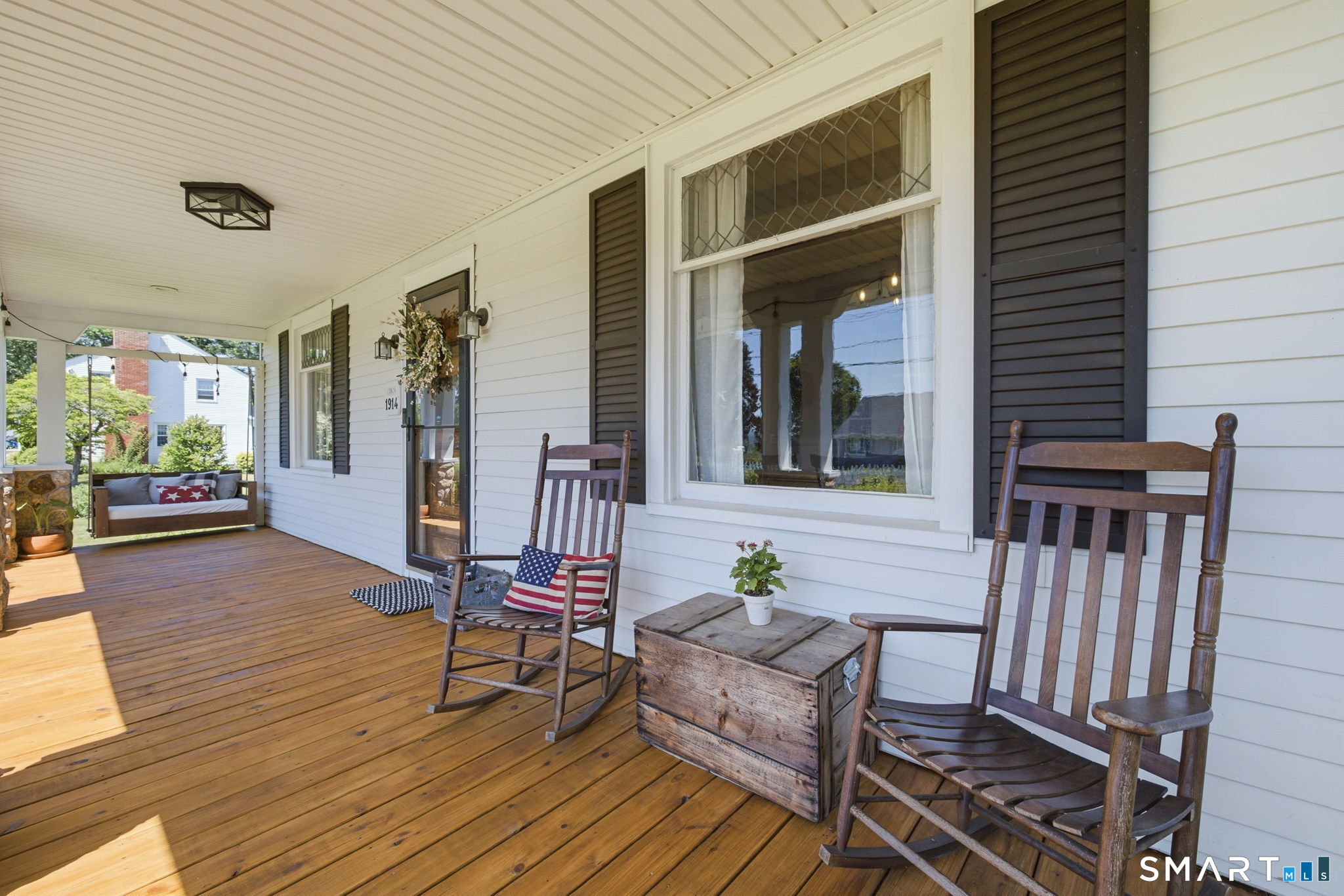 364 Coleman Road Middletown, CT 06457 - Photo 2 of 40 Front porch