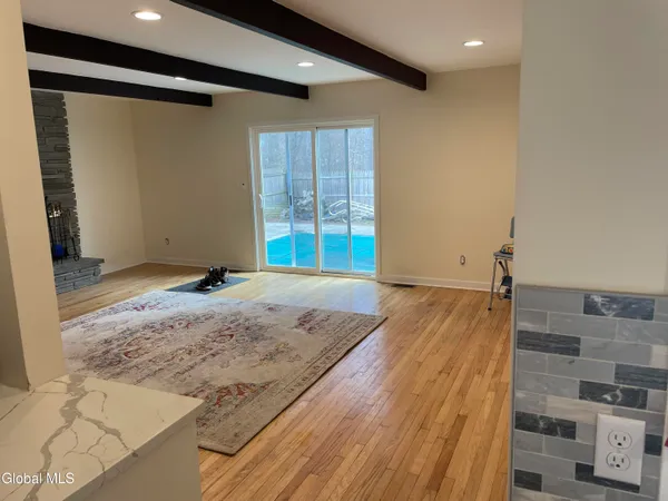 $2,500 | 13 Richards Drive, Colonie, NY 12205
