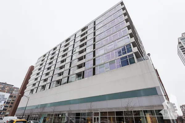 $2,400 | 630 North Franklin Street, Unit 717, Chicago, IL 60654