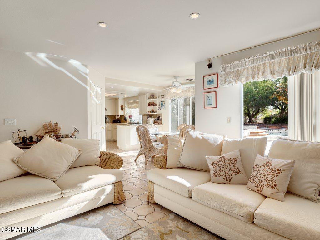 25724 Stafford Canyon Road Stevenson Ranch, CA 91381 - Photo 12 of 35 12