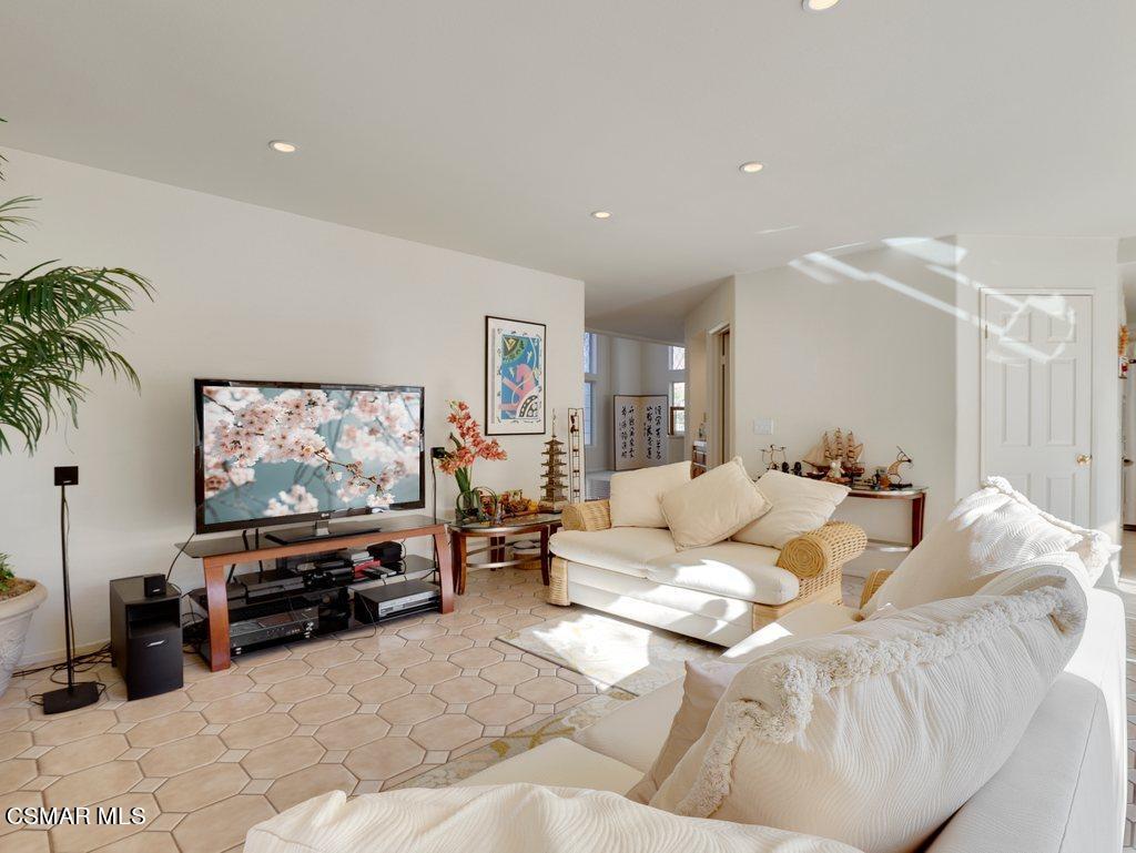 25724 Stafford Canyon Road Stevenson Ranch, CA 91381 - Photo 13 of 35 13