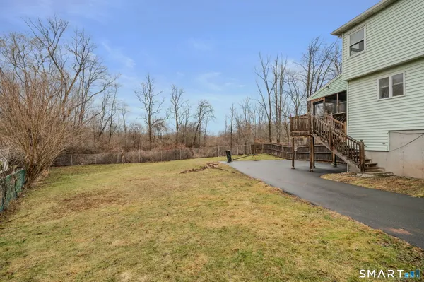 $339,000 | 72 Ponderosa Lane, Newington, CT 06111