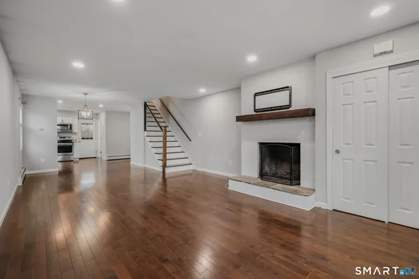 $339,000 | 72 Ponderosa Lane, Newington, CT 06111