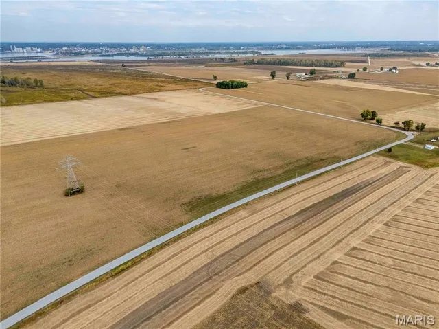 $1 | 0 Red School Road, West Alton, MO 63386