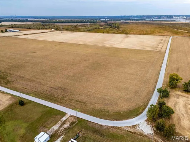 $1 | 0 Red School Road, West Alton, MO 63386