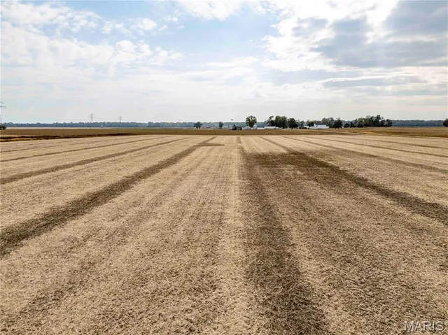 $1 | 0 Red School Road, West Alton, MO 63386