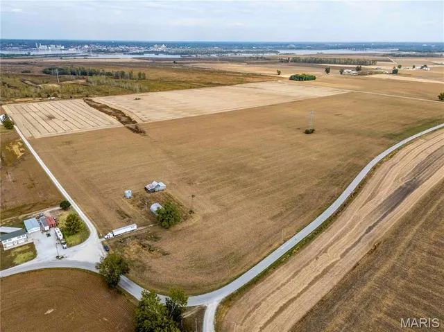 $1 | 0 Red School Road, West Alton, MO 63386