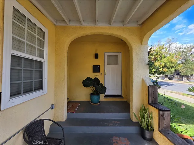 $2,995 | 4049 West Ave 40, Los Angeles, CA 90065