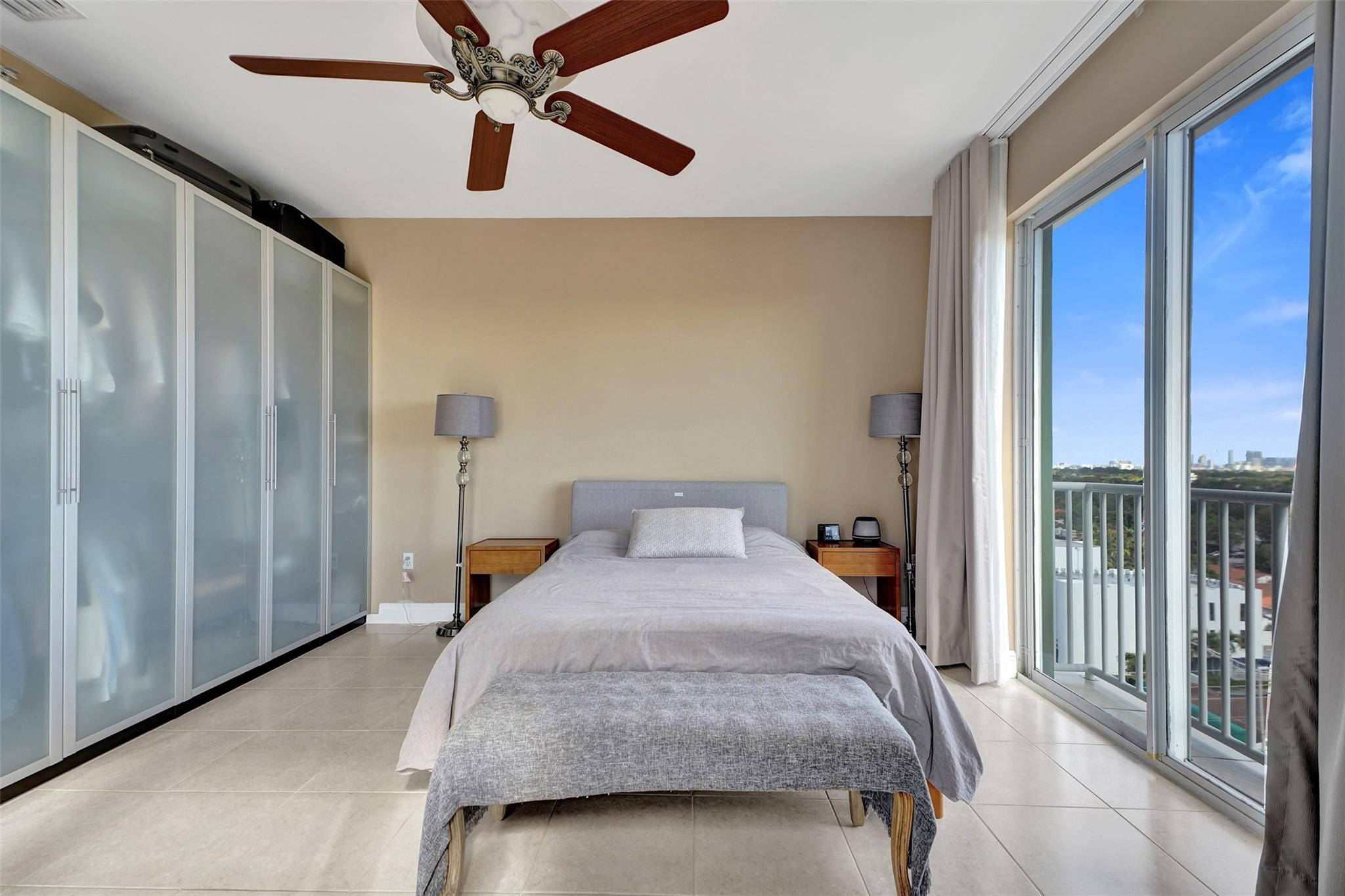 2550 Southwest 27th Avenue, Unit PH1 Miami, FL 33133 - Photo 36 of 50 Photo 36