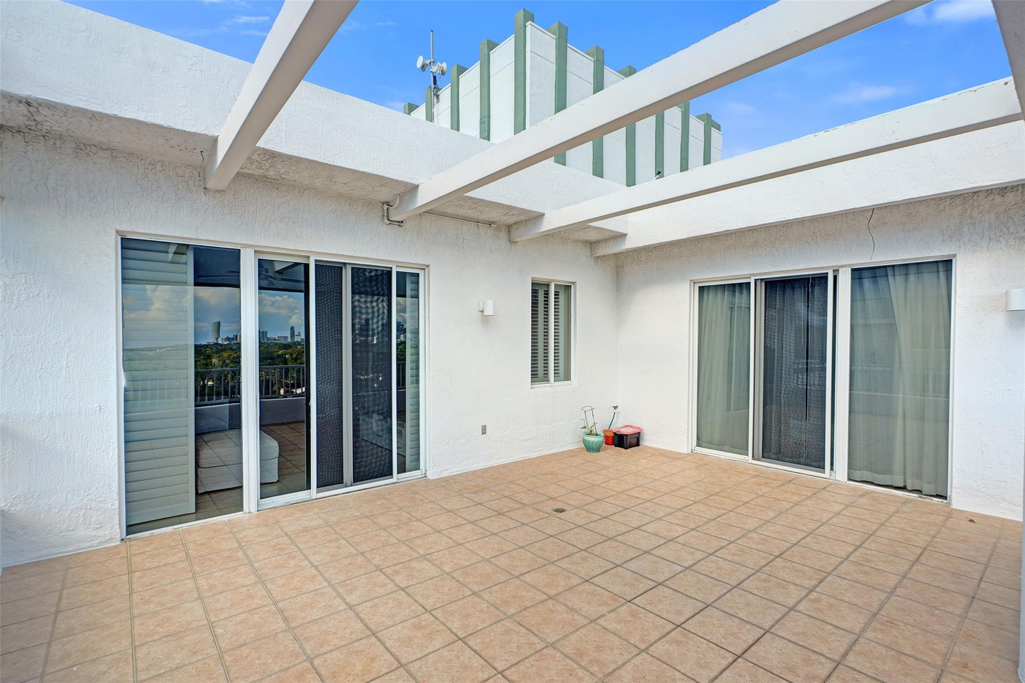 2550 Southwest 27th Avenue, Unit PH1 Miami, FL 33133 - Photo 44 of 50 Photo 44