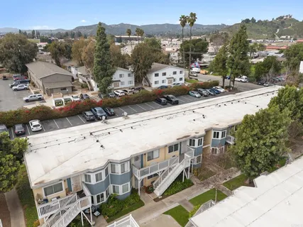 $450,000 | 12616 Lakeshore Drive, Unit 3, Lakeside, CA 92040