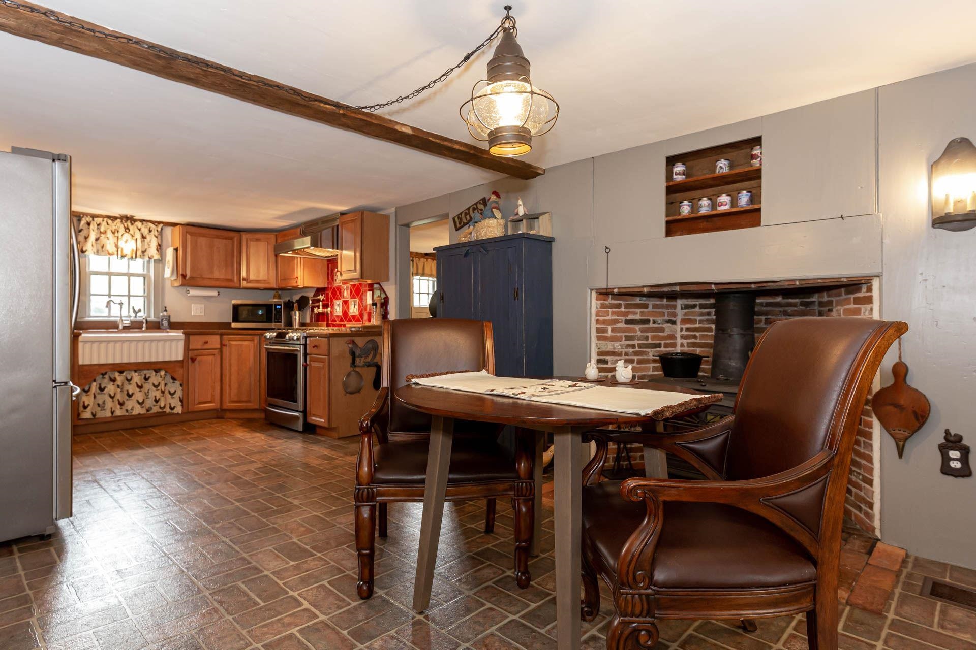 32 Sandown Road Danville, NH 03819 - Photo 13 of 54