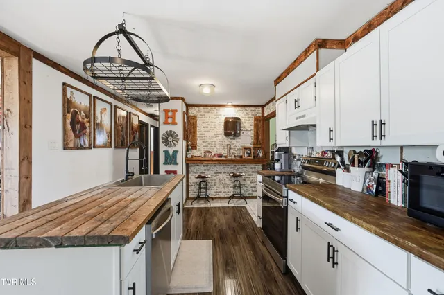 $189,000 | 388 Pattonsville Road, Duffield, VA 24244