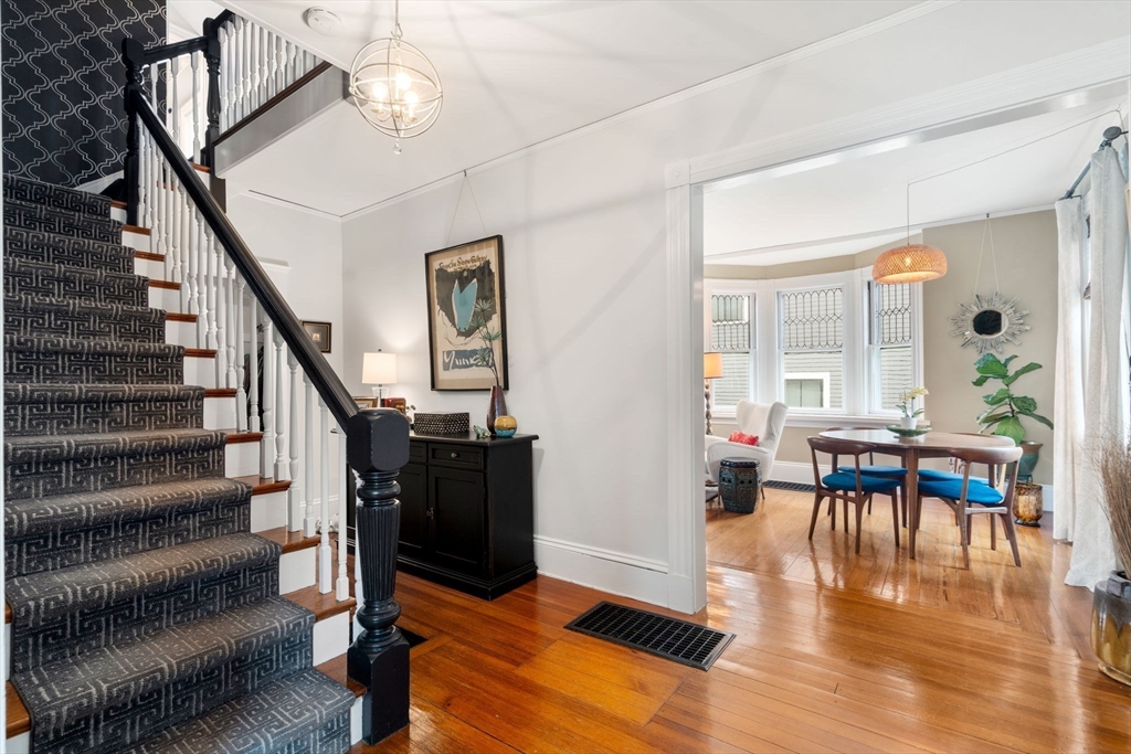 22 Grant Street Needham, MA 02492 - Photo 4 of 40