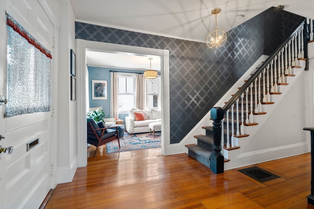 22 Grant Street Needham, MA 02492 - Photo 5 of 40