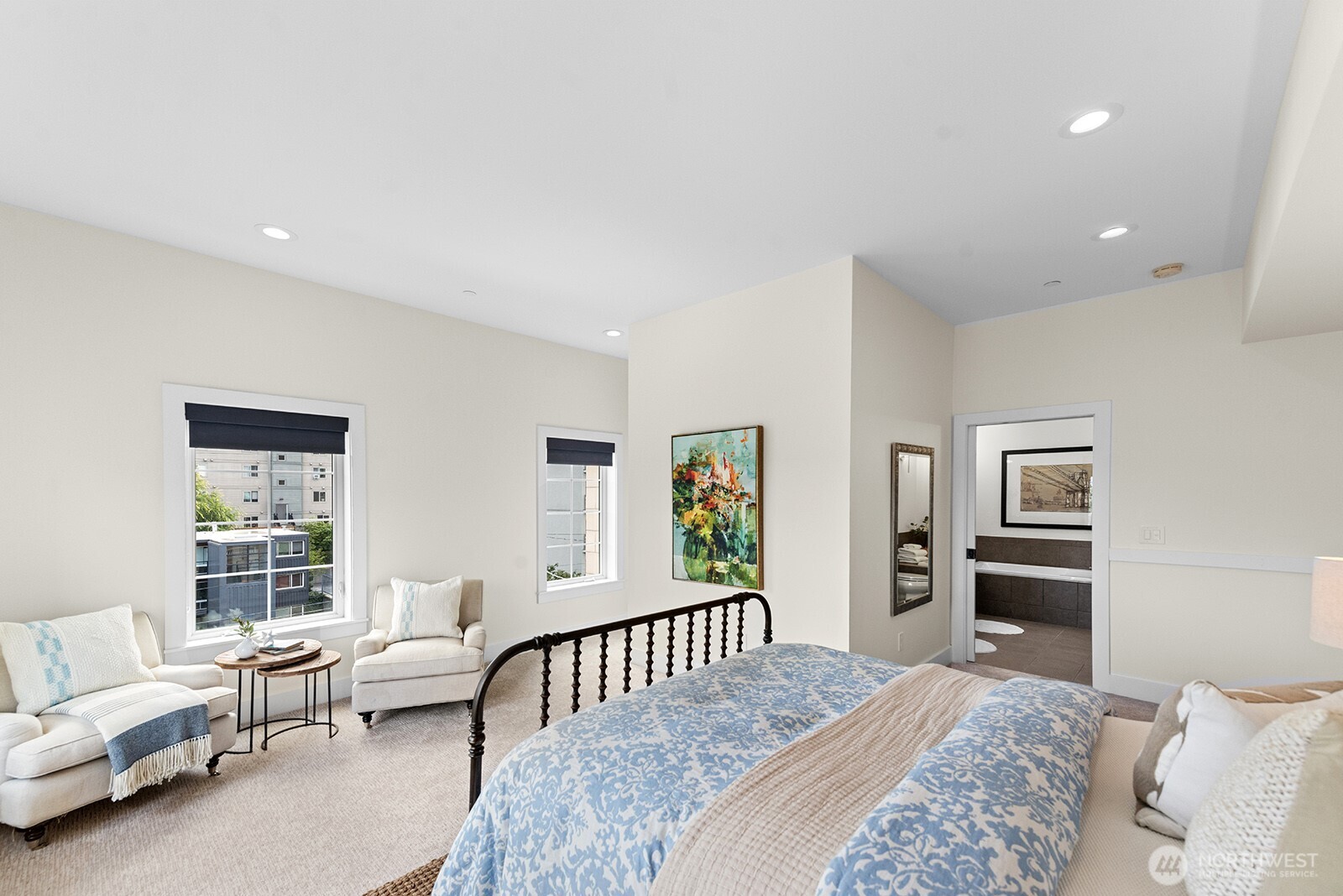 745 Bellevue Avenue East, Unit 401 Seattle, WA 98102 - Photo 23 of 38