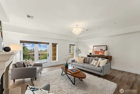 $1,150,000 | 745 Bellevue Avenue East, Unit 401, Seattle, WA 98102