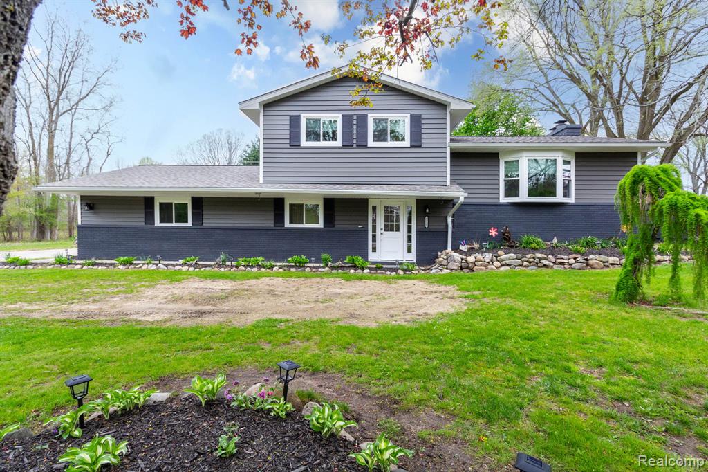 1337 Haines Road Lapeer, MI 48446 - Photo 3 of 41