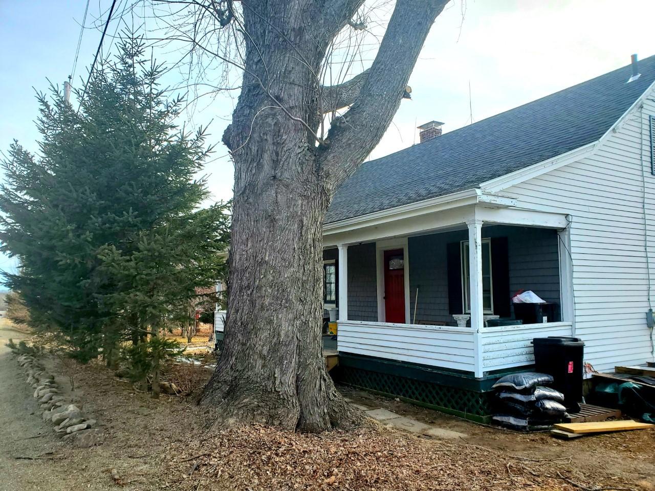 242 Goshen Road Winterport, ME 04496 - Photo 2 of 30 front of house