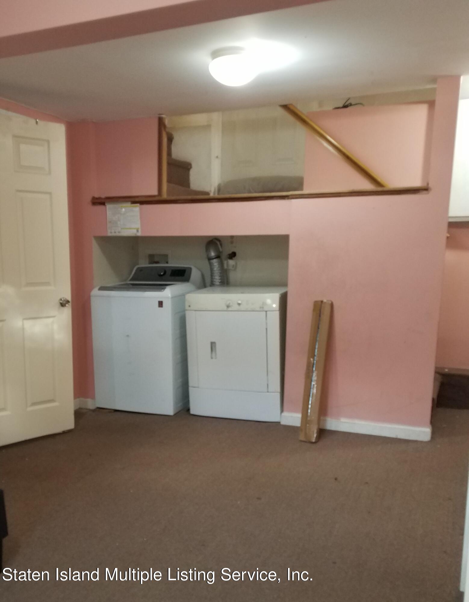 15 Fillmore Street Staten Island, NY 10301 - Photo 13 of 19 SEPERATE ENTRANCE BASEMENT