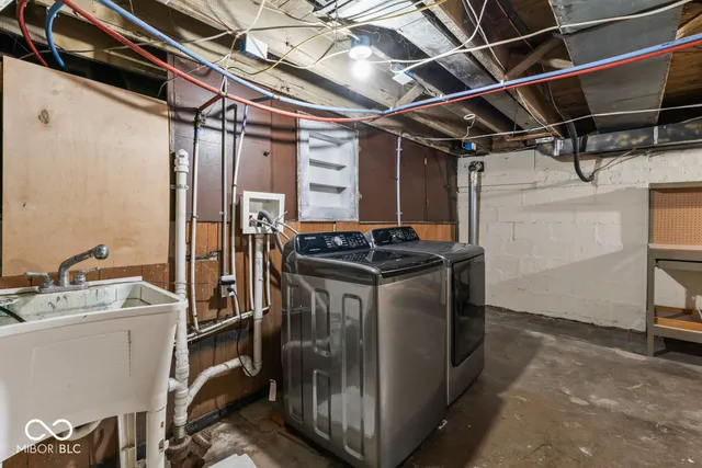 $355,000 | 4705 Carrollton Avenue, Indianapolis, IN 46205