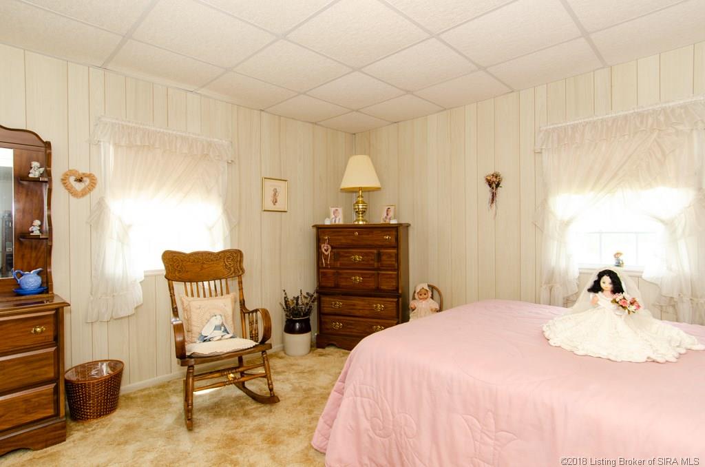 2445 Lake Road Southwest Corydon, IN 47112 - Photo 15 of 29