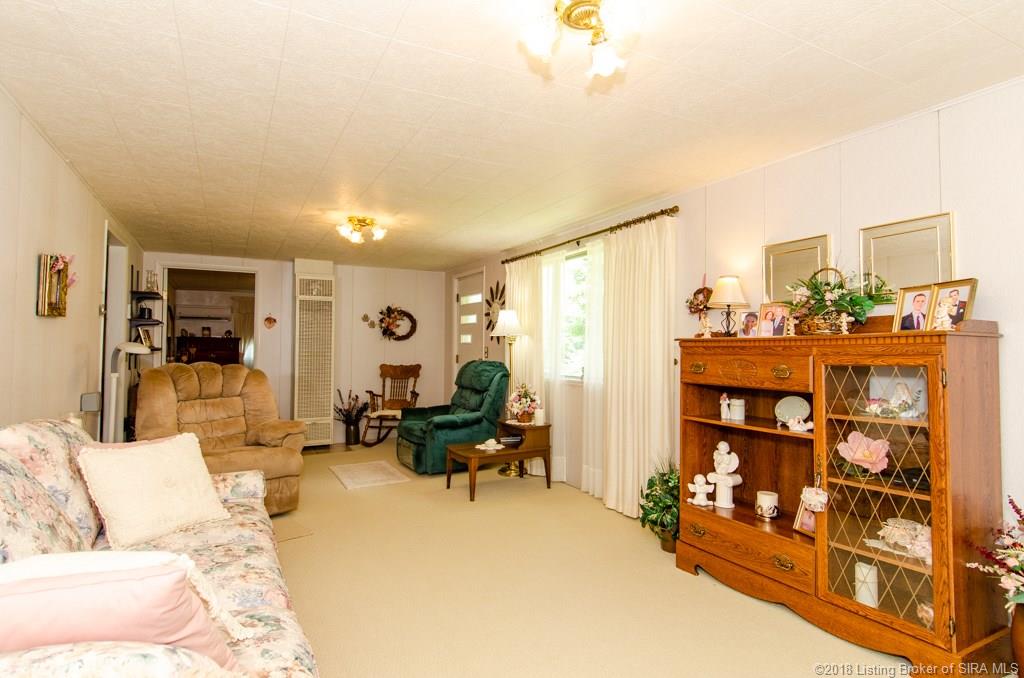 2445 Lake Road Southwest Corydon, IN 47112 - Photo 6 of 29