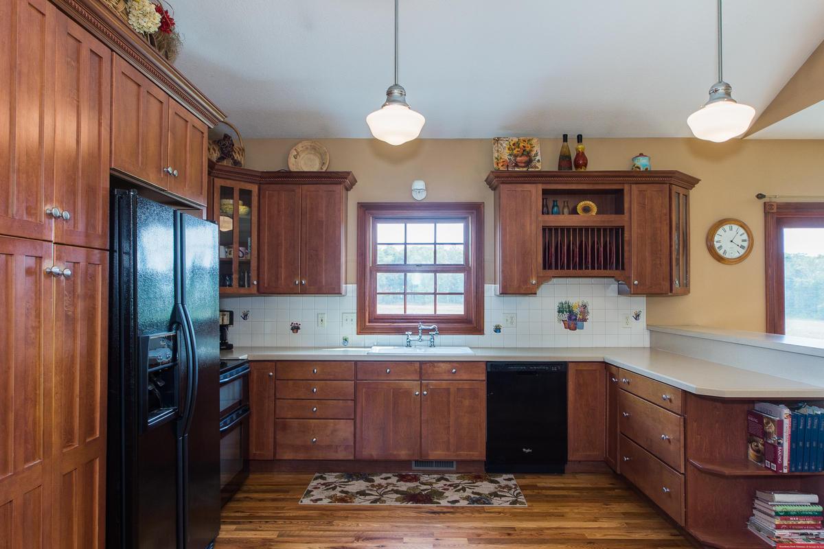 7399 Lancaster-Circleville Road Southwest Lancaster, OH 43130 - Photo 15 of 29