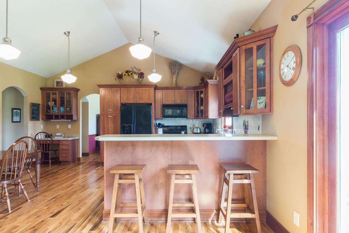 7399 Lancaster-Circleville Road Southwest Lancaster, OH 43130 - Photo 17 of 29