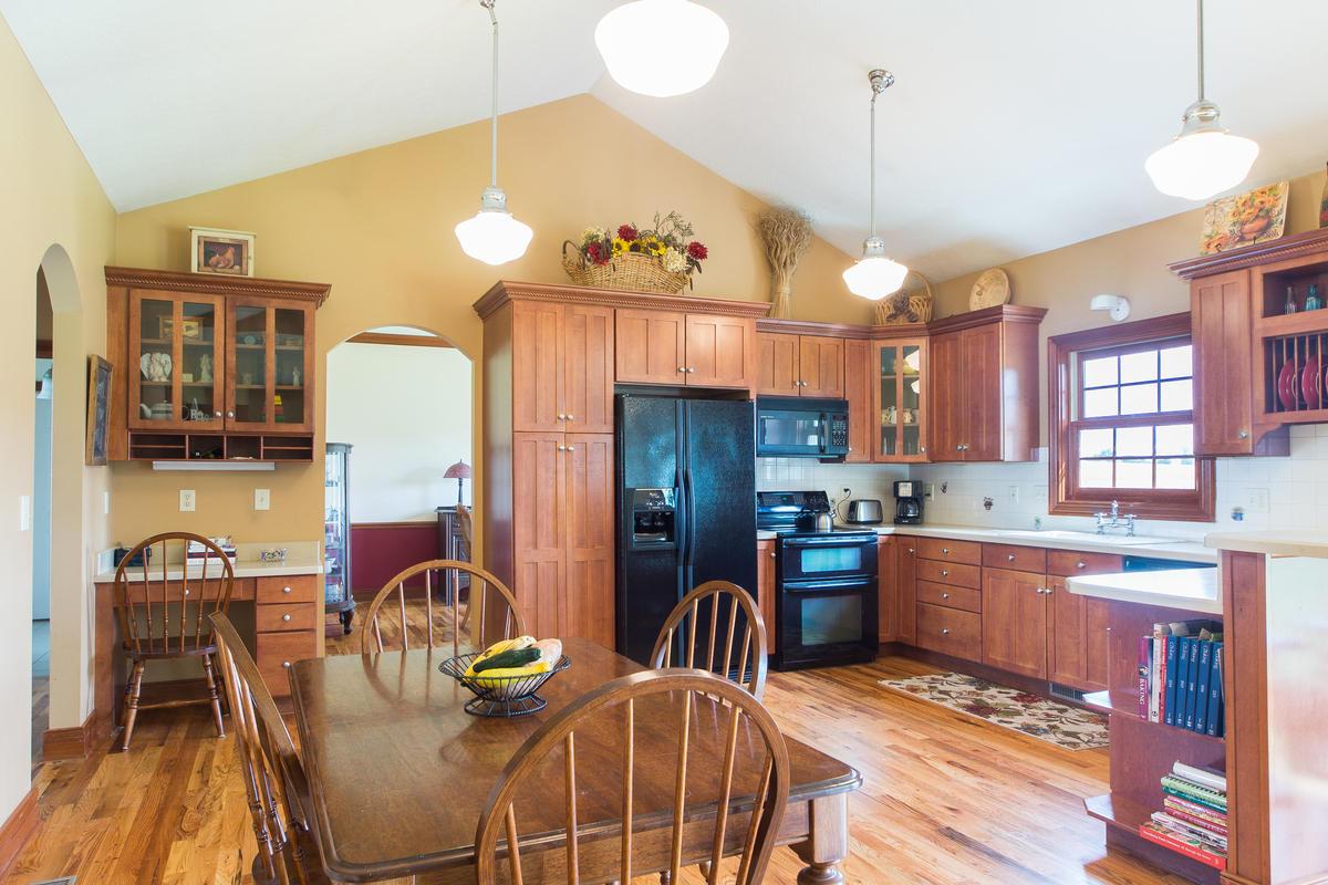 7399 Lancaster-Circleville Road Southwest Lancaster, OH 43130 - Photo 9 of 29
