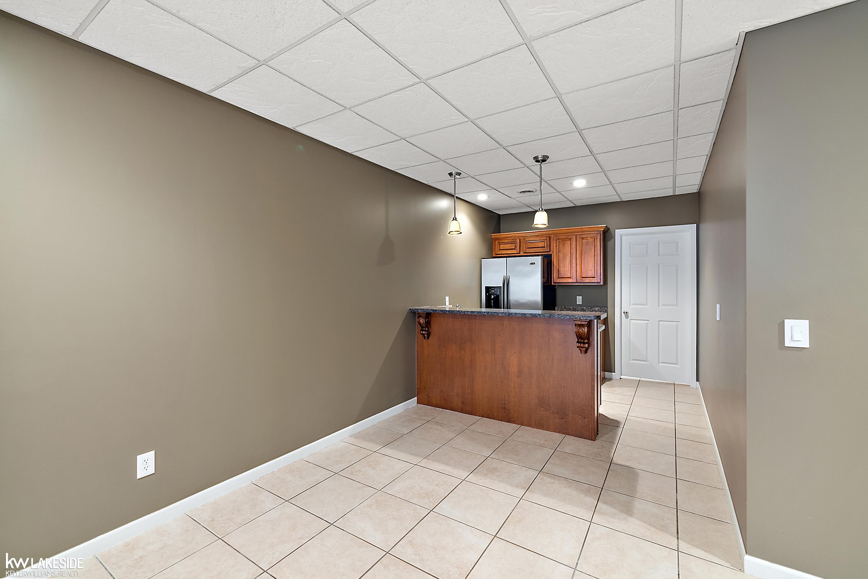 747 East Bluff Court Rochester Hills, MI 48306 - Photo 48 of 79