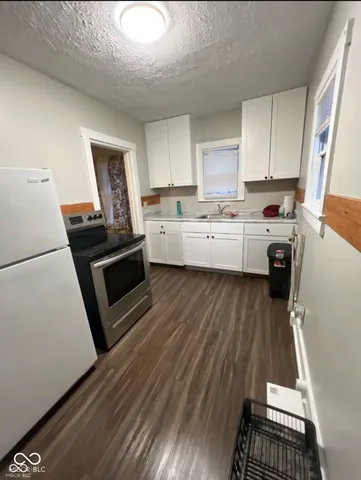 $850 | 421 North State Street, Greenfield, IN 46140