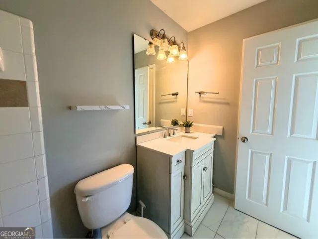 $2,000 | 379 Pine Hill Place, Norcross, GA 30093