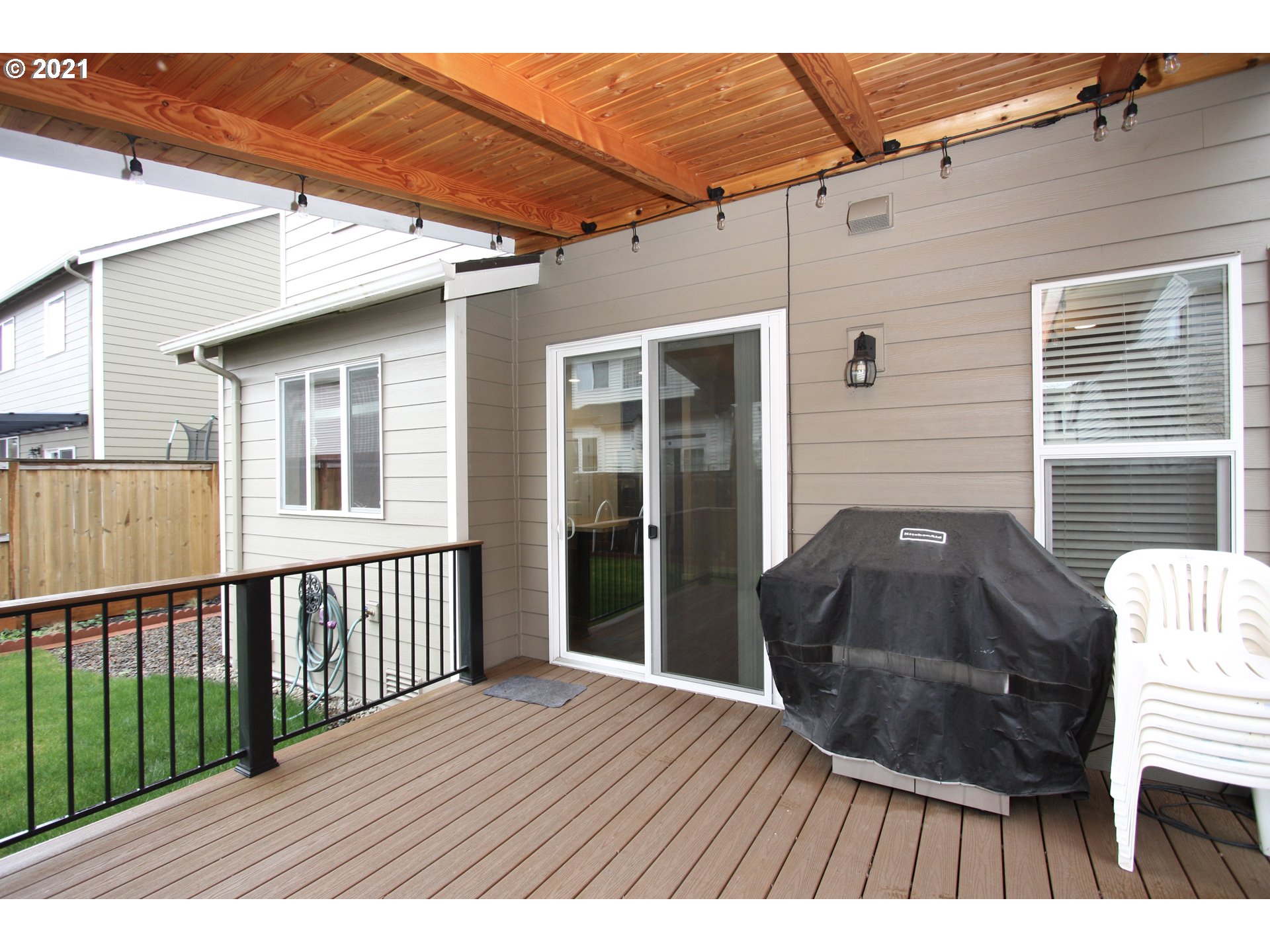 8615 Southwest Schmidt Loop Tigard, OR 97224 - Photo 14 of 22 Gallery Image 14