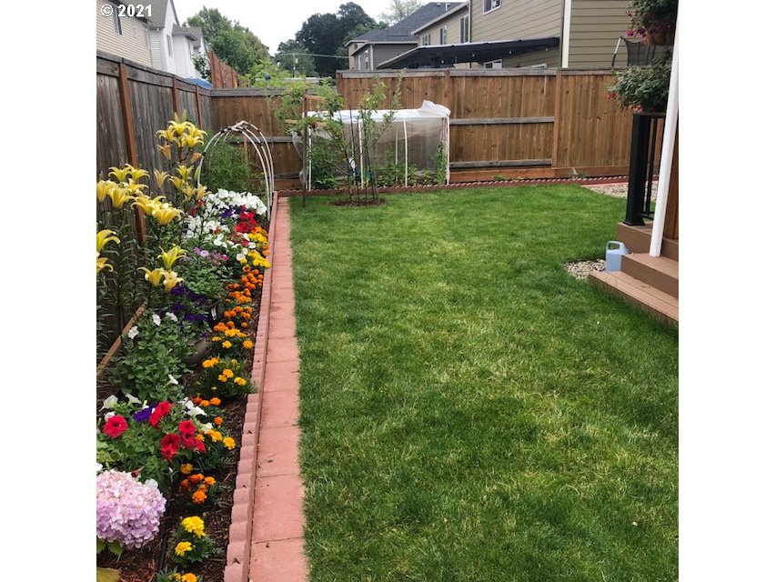 8615 Southwest Schmidt Loop Tigard, OR 97224 - Photo 20 of 22 Gallery Image 20