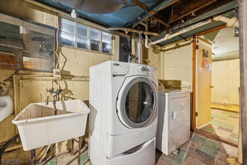 1 Rutan Place Bloomfield, NJ 07003 - Photo 33 of 39