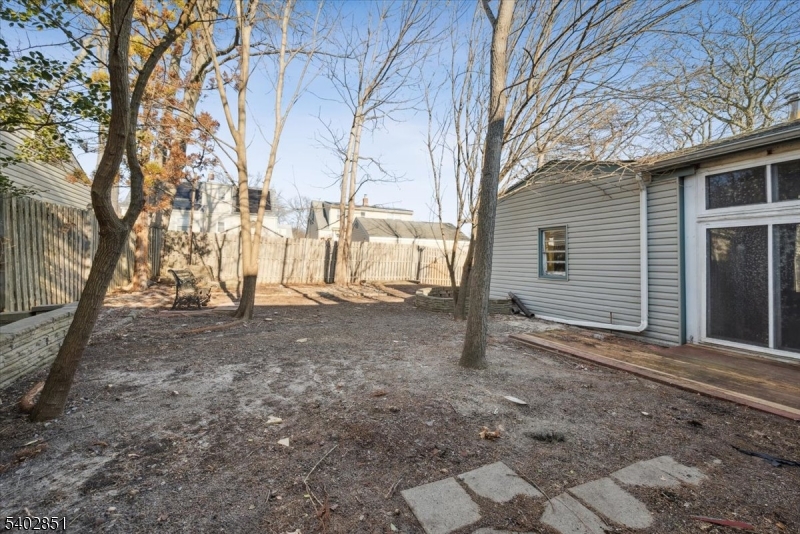 1 Rutan Place Bloomfield, NJ 07003 - Photo 35 of 39