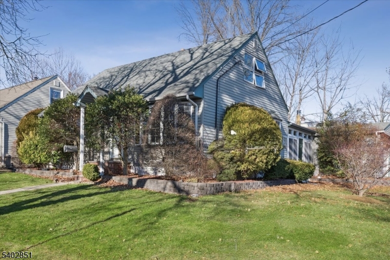 1 Rutan Place Bloomfield, NJ 07003 - Photo 4 of 39