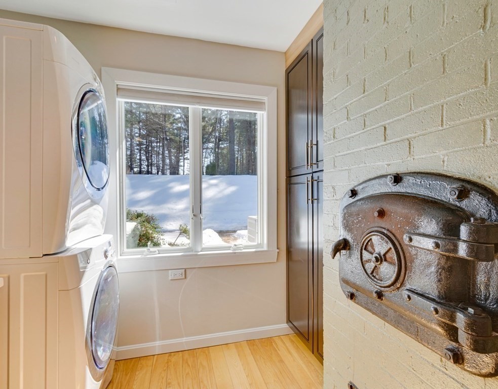 28 Commerford Road Concord, MA 01742 - Photo 17 of 28 Gallery Image 17