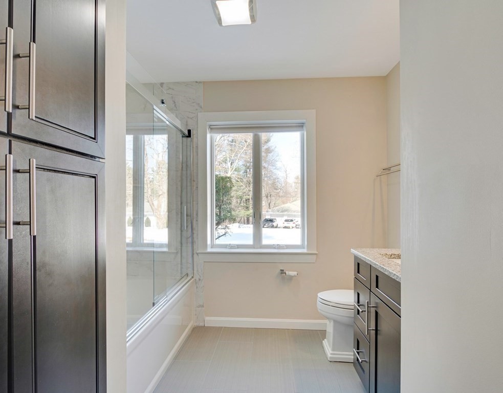 28 Commerford Road Concord, MA 01742 - Photo 8 of 28 Gallery Image 8