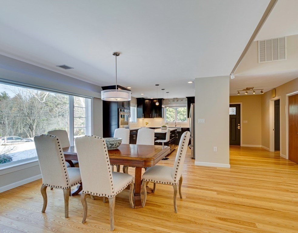 28 Commerford Road Concord, MA 01742 - Photo 10 of 28 Gallery Image 10