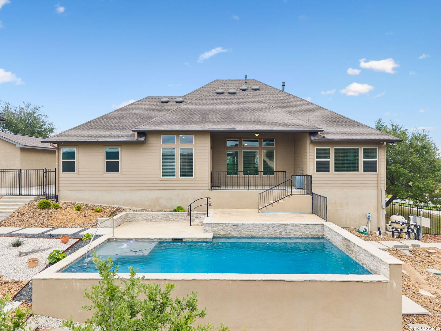 18810 Canyon View Pass Helotes, TX 78023 - Photo 40 of 55