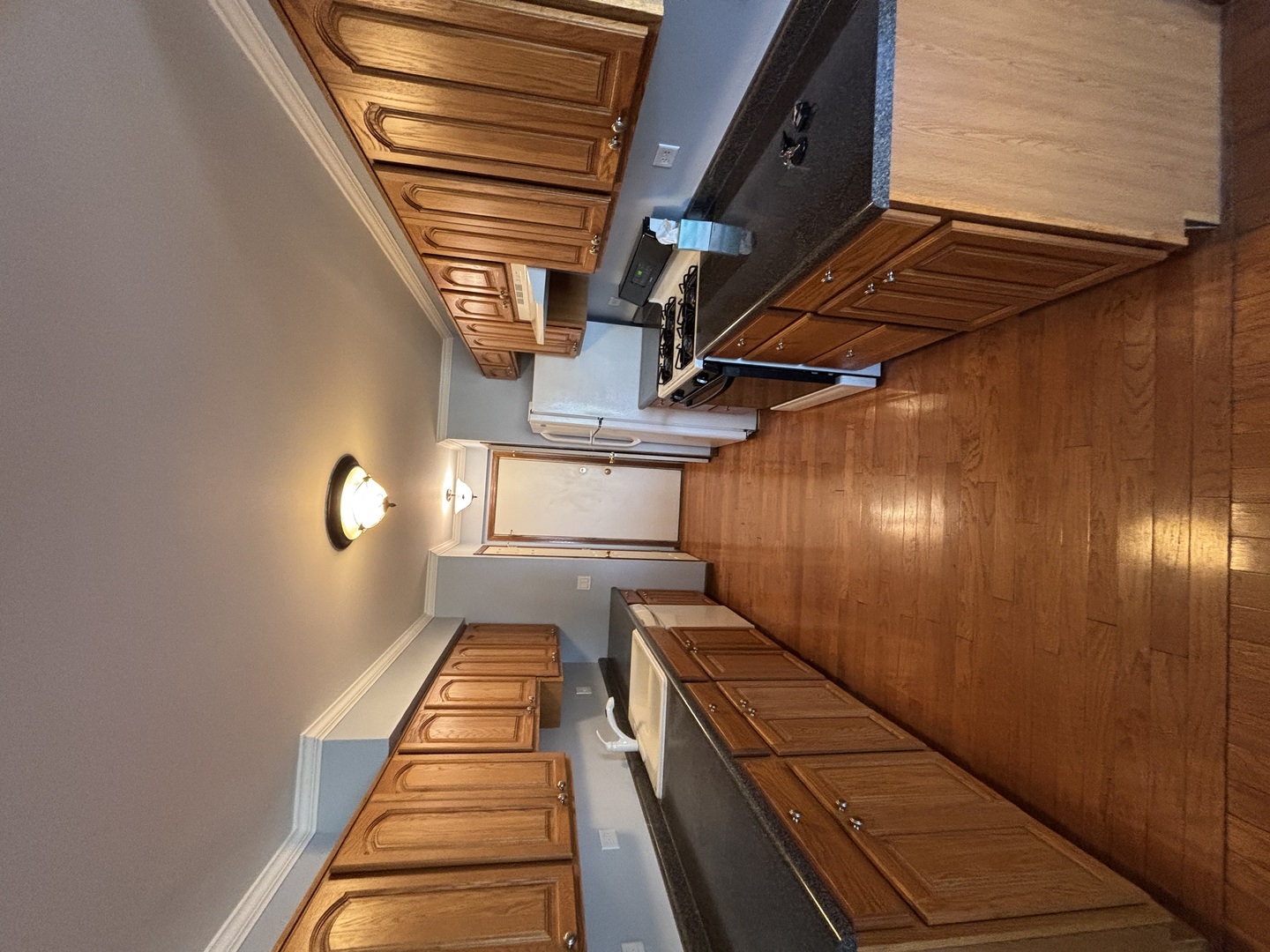 162 Village Creek Drive, Unit 162 Lake In The Hills, IL 60156 - Photo 10 of 19