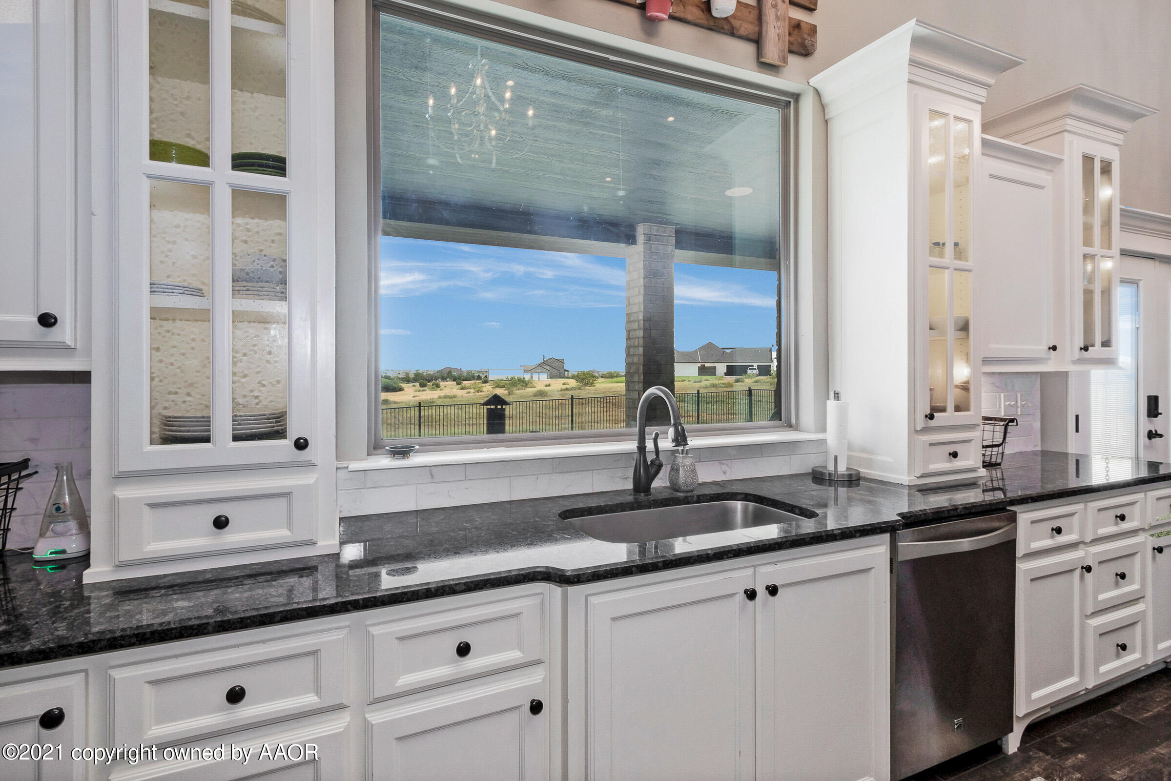 14251 Canyon Pass Road Amarillo, TX 79118 - Photo 18 of 43 018_Kitchen 4