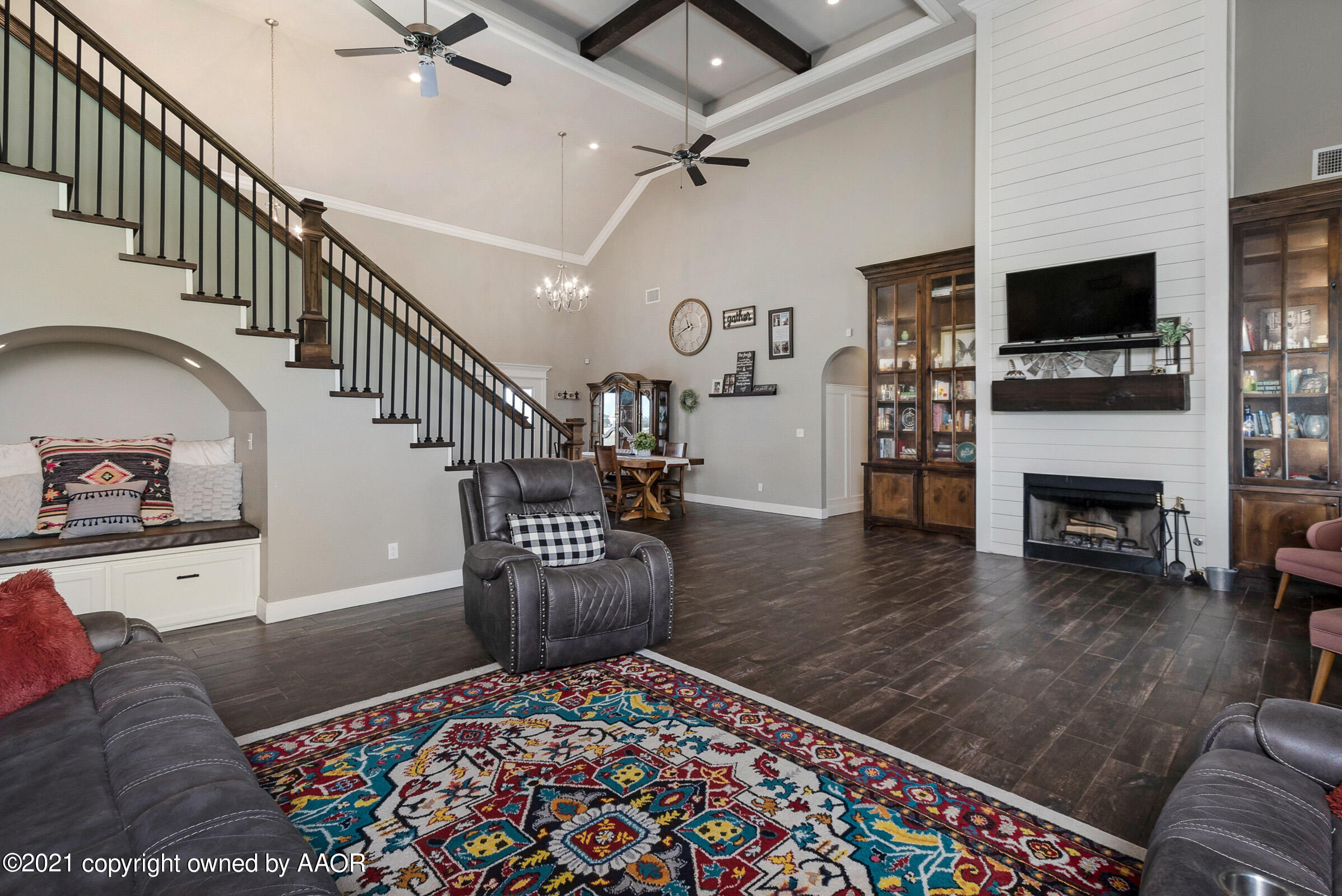 14251 Canyon Pass Road Amarillo, TX 79118 - Photo 8 of 43 008_Living Area From Entry