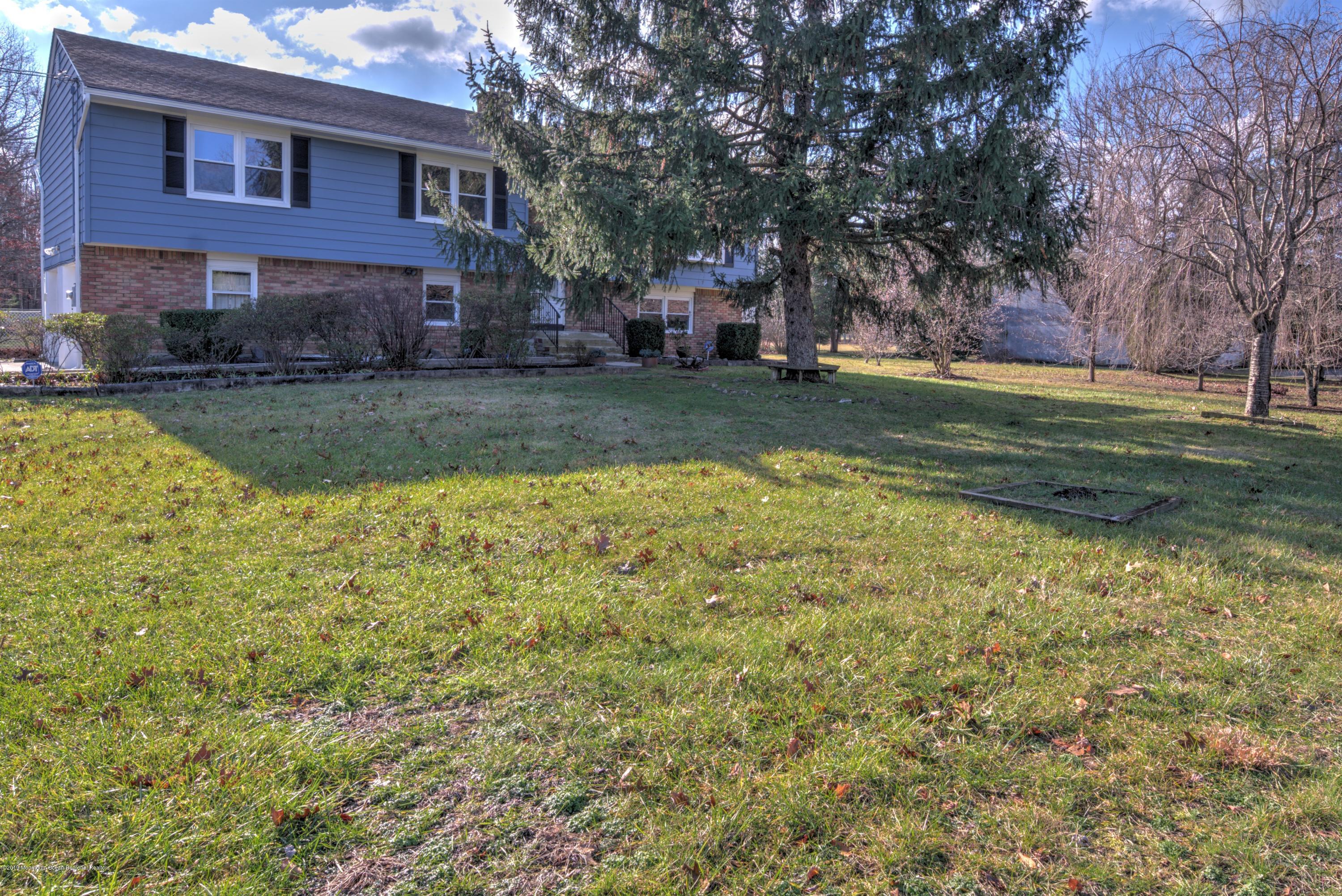 769 Bowman Road Jackson, NJ 08527 - Photo 3 of 34 001_FRONT