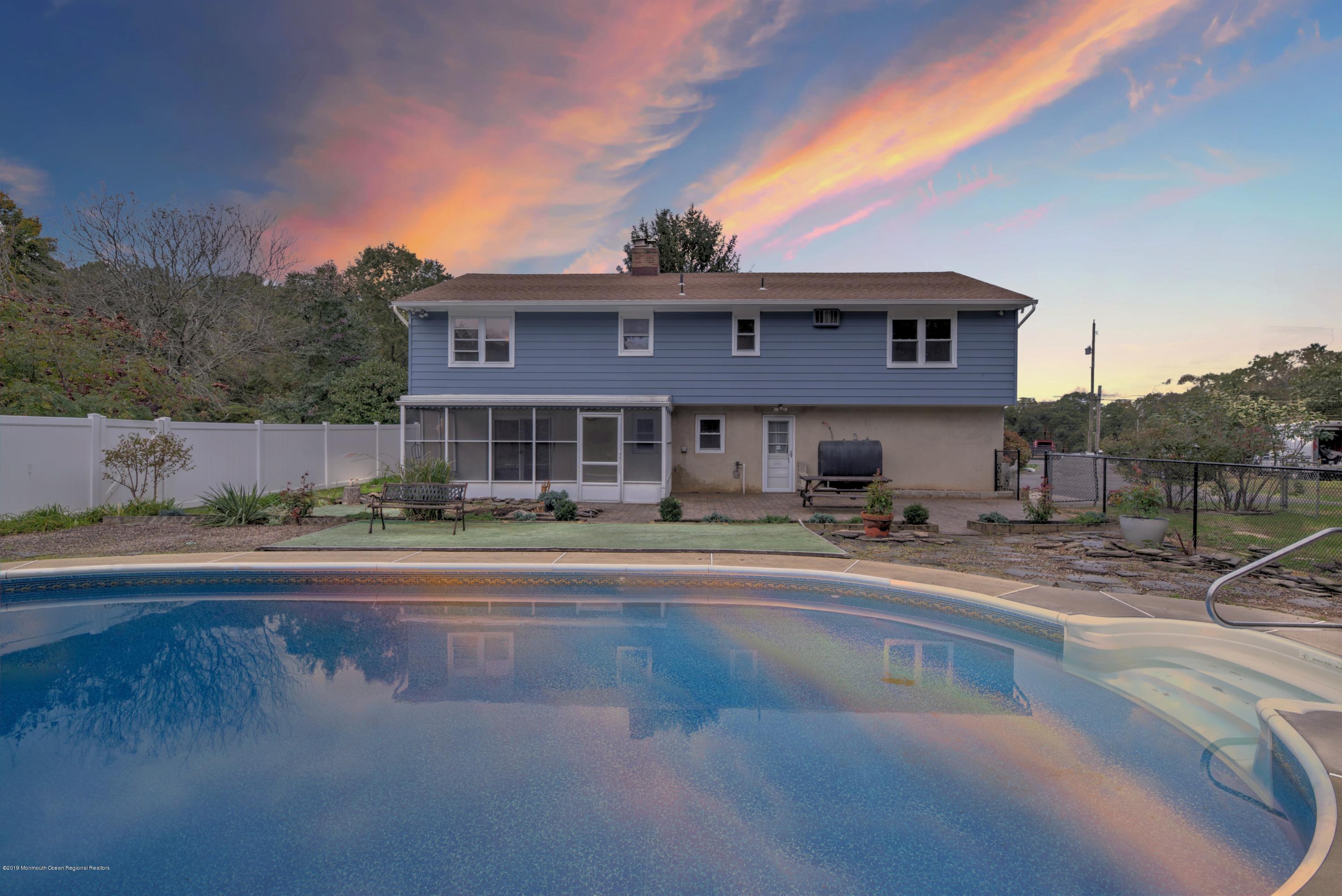 769 Bowman Road Jackson, NJ 08527 - Photo 32 of 34 031_TWILIGHT BACK